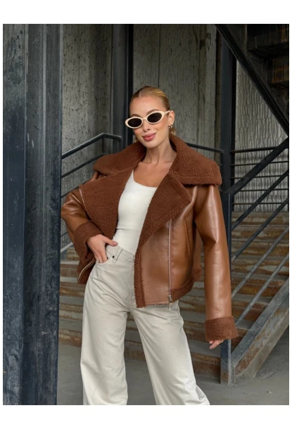 Fermuar Detaylı İçi Kürklü Suni Deri Mont Kahverengi