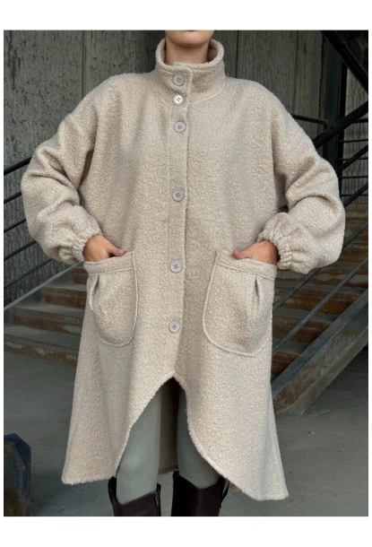 Geniş Çift Cepli Kalın Buklet Kumaş Mevsimlik Mont Bej