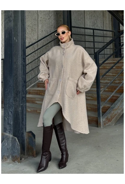 Geniş Çift Cepli Kalın Buklet Kumaş Mevsimlik Mont Bej