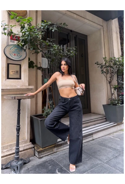Geniş Paça Yüksek Bel Siyah Jean