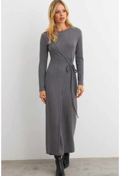 Kadın Antrasit Kruvaze Maxi Elbise COL31