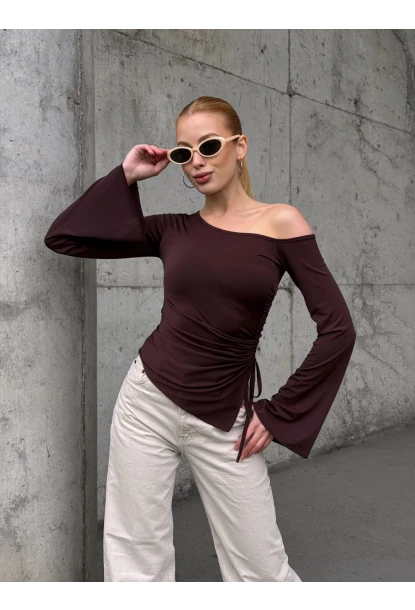 Kadın Bel Detay Kayık Yaka Uzun Kol Kahve Bluz