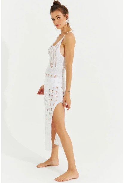 Kadın Beyaz Ajurlu Triko Maxi Elbise SF2504