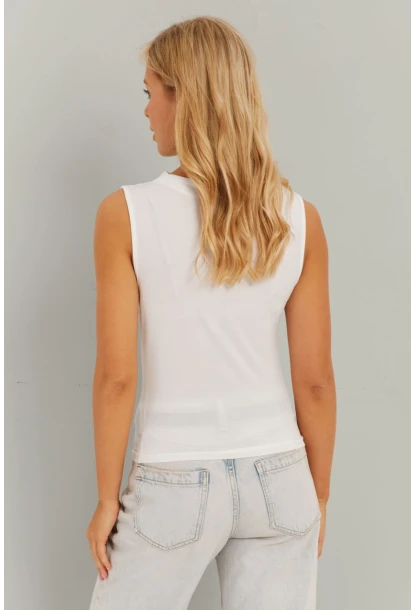 Kadın Beyaz Büzgülü Bluz YZ625