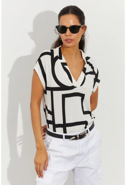 Kadın Beyaz Desenli V Yaka Bluz LPP1217
