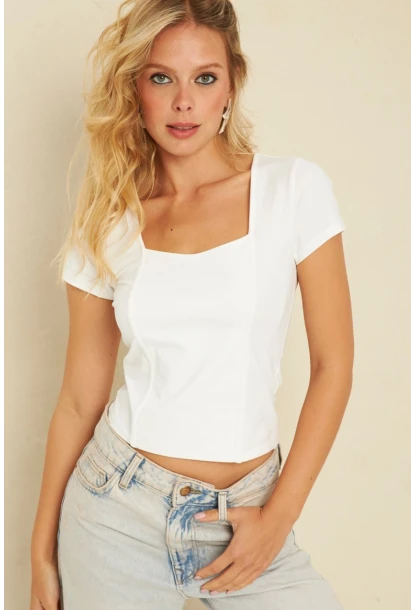 Kadın Beyaz Kare Yaka Bluz YLE613