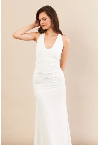Kadın Beyaz Sırtı Açık Boyun Bağlamalı Maxi Elbise DCF061