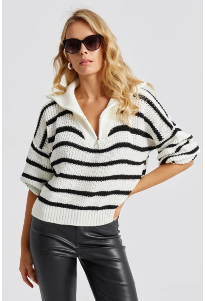 Kadın Beyaz-Siyah Fermuarlı Çizgili Kazak MSS133