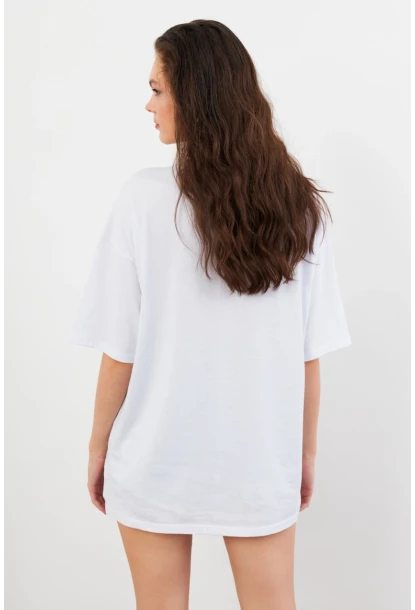 Kadın Beyaz Taşlı Salaş T-Shirt TF86