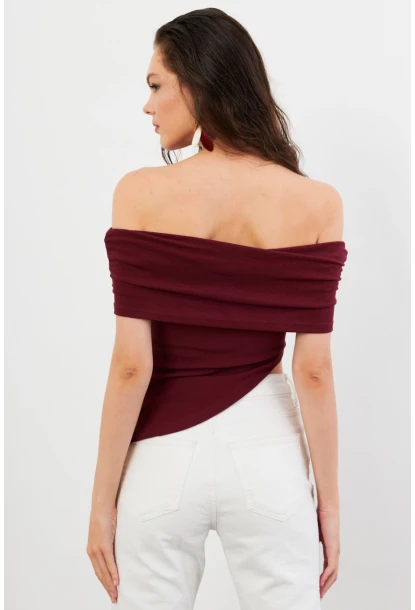 Kadın Bordo Asimetrik Madonna Yaka Bluz OPS4251