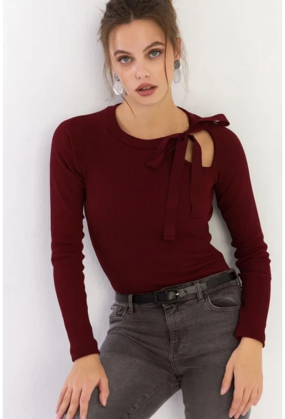 Kadın Bordo Boyun Bağlamalı Kaşkorse Bluz EY2930
