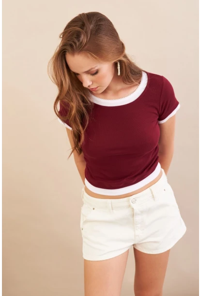 Kadın Bordo Büzgülü Beyaz Garnili Bluz MX9465