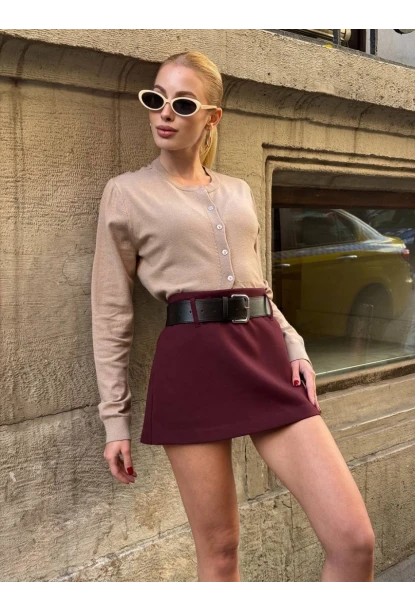 Kadın Bordo Kemerli Şort Etek