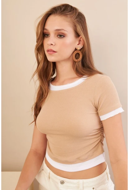 Kadın Camel Büzgülü Beyaz Garnili Bluz MX9465