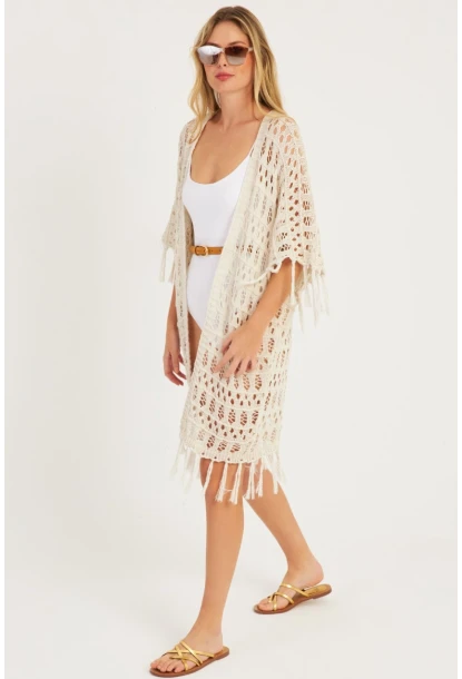 Kadın Ekru Ajurlu Püsküllü Hırka YV224