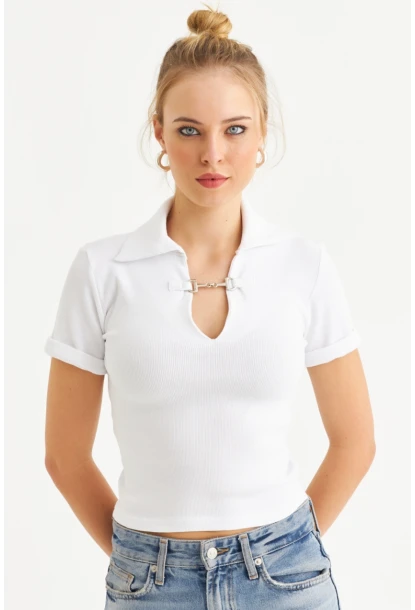 Kadın Ekru Aksesuarlı Crop Bluz COL3008