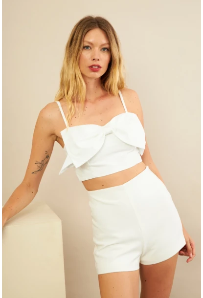 Kadın Ekru Fiyonklu Crop Bluz KED0089