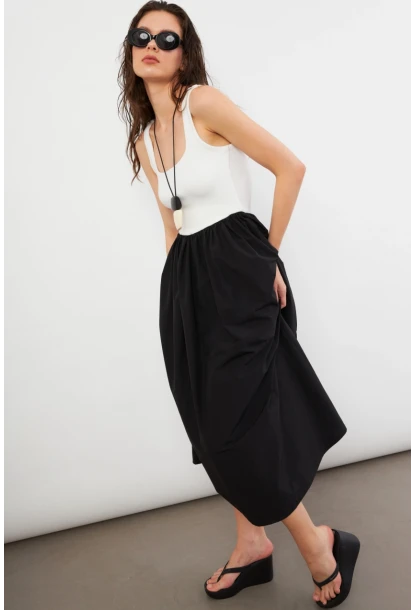 Kadın Ekru Kare Yaka Paraşüt Midi Elbise İRE1460