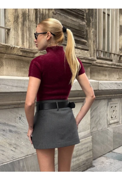 Kadın Gri Kemerli Şort Etek