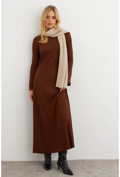 Kadın Kahverengi Basic Maxi Elbise COL30