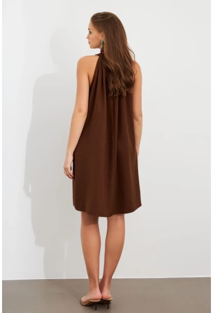 Kadın Kahverengi Halter Yaka Midi Elbise NH5029