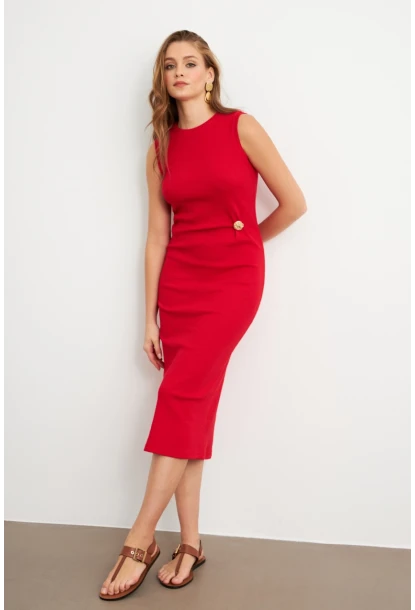 Kadın Kırmızı Düğme Detaylı Kaşkorse Midi Elbise TF74