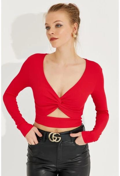 Kadın Kırmızı Önü Düğümlü Crop Bluz AYD244