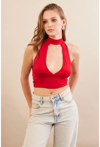 Kadın Kırmızı Sırt Detaylı Pencereli Crop Bluz EY3108
