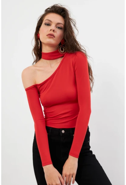 Kadın Kırmızı Tek Omuz Bluz EY3125