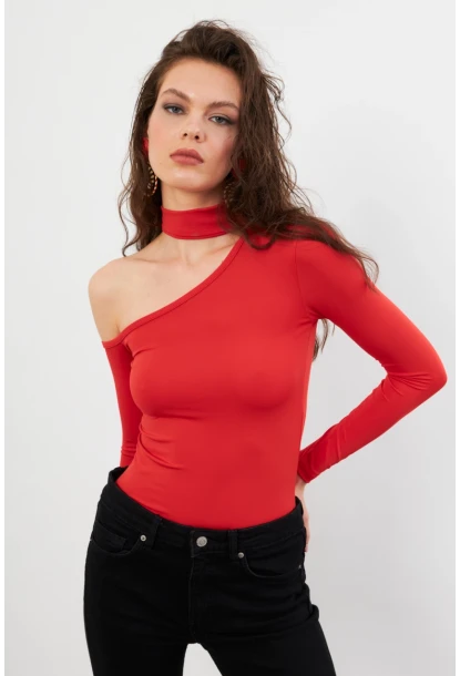 Kadın Kırmızı Tek Omuz Bluz EY3125