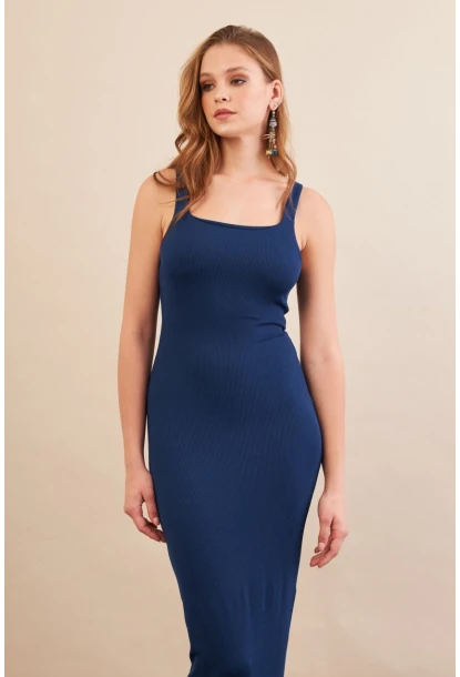 Kadın Lacivert Kare Yaka Midi Elbise DMR295-90