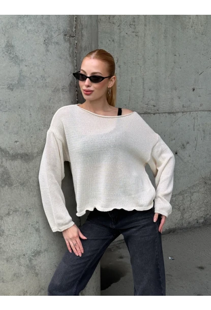 Kadın Omuz Açık Salaş Triko Kazak