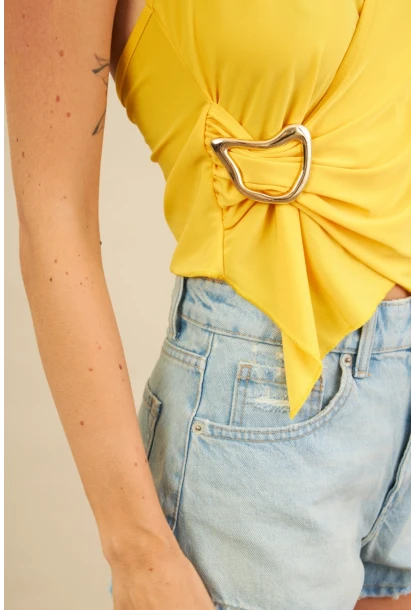 Kadın Sarı Tokalı Asimetrik Crop Bluz AN8134
