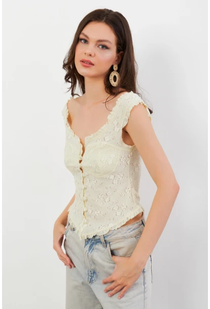 Kadın Sarı Volanlı Düğmeli Bluz KED7324