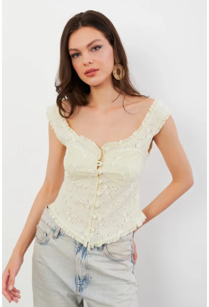 Kadın Sarı Volanlı Düğmeli Bluz KED7324