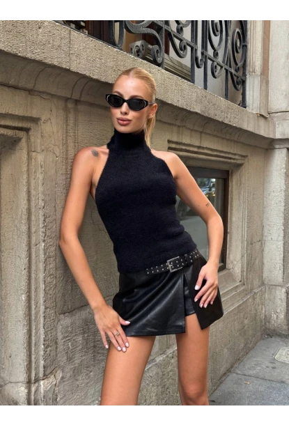 Kadın Sırt Açık Balıkçı Yaka Yumoş Crop Bluz