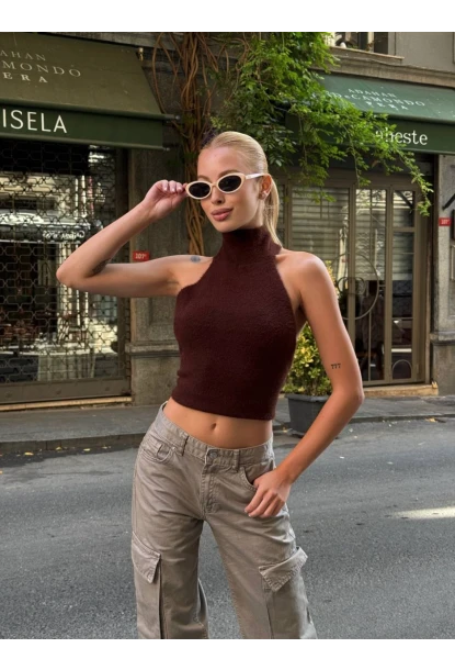 Kadın Sırt Açık Balıkçı Yaka Yumoş Crop Bluz