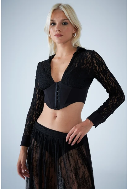 Kadın Siyah Ağraf Kapamalı Gloplu Dantel Bluz HO59