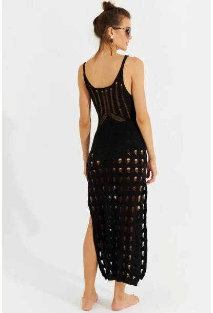 Kadın Siyah Ajurlu Triko Maxi Elbise SF2504