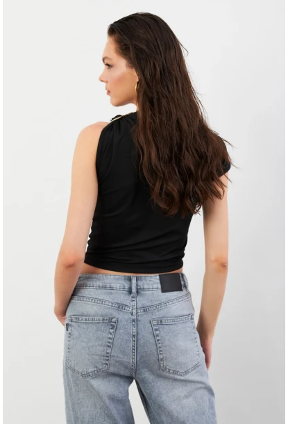 Kadın Siyah Aksesuarlı Bluz EY3129