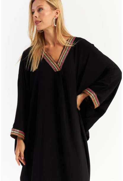 Kadın Siyah Aksesuarlı Şeritli Maxi Elbise MALO12