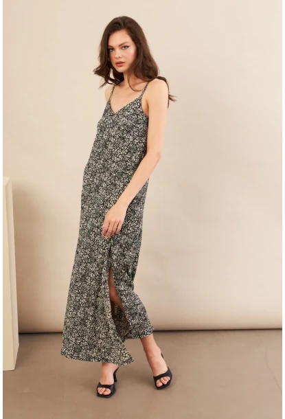 Kadın Siyah Askılı Desenli Krinkıl Midi Elbise AYD413