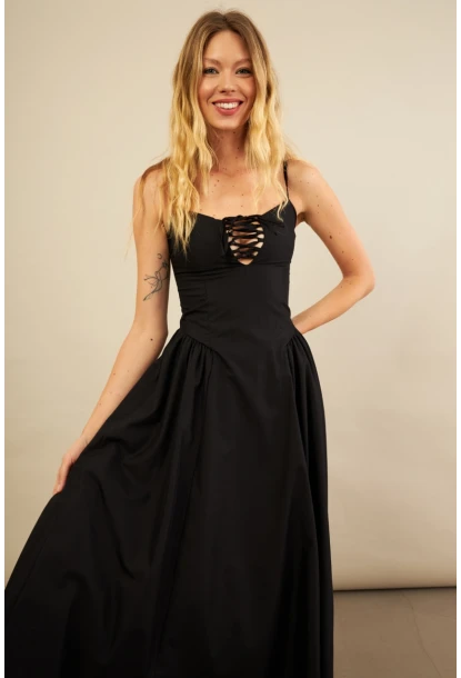 Kadın Siyah Askılı Detaylı Midi Elbise YEL221653