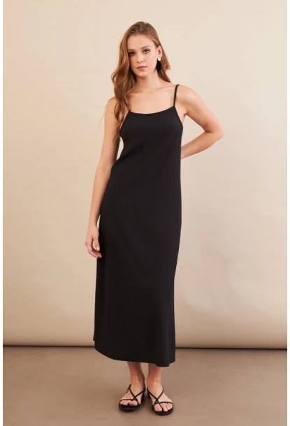 Kadın Siyah Ayarlanabilir Askılı Bürümcük Midi Elbise MX9455
