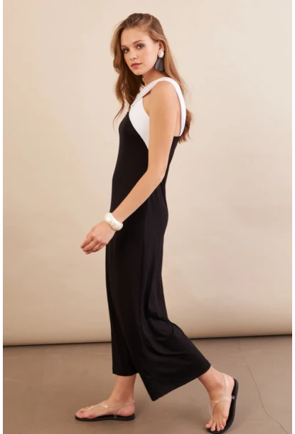 Kadın Siyah-Beyaz Çapraz Askılı Kontrast Midi Elbise EY3116