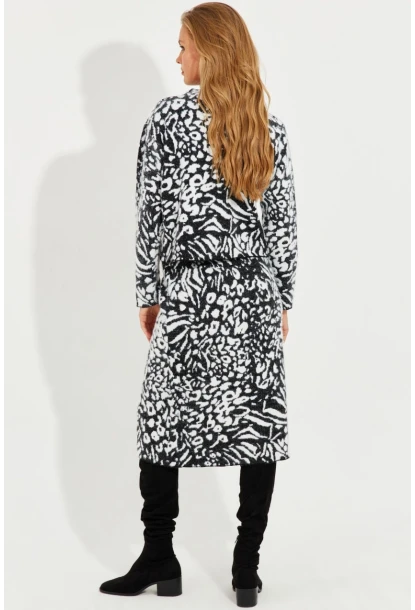 Kadın Siyah-Beyaz Desenli Alt Üst Triko Yumoş Etek Takım VİN30201