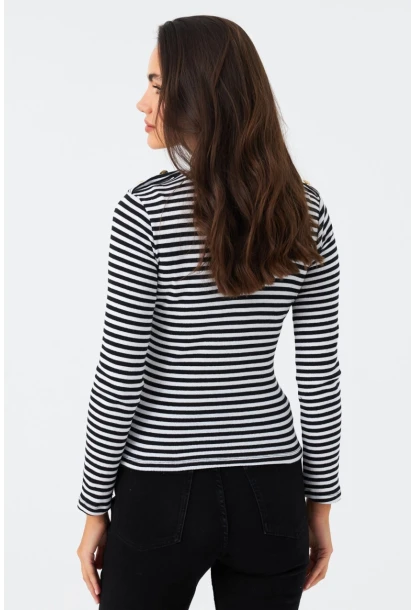 Kadın Siyah-Beyaz Düğme Detaylı Çizgili Bluz MAYD14