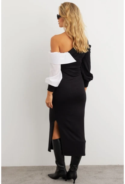 Kadın Siyah Blok Kumaşlı Asimetrik Yaka Maxi Elbise KED4469