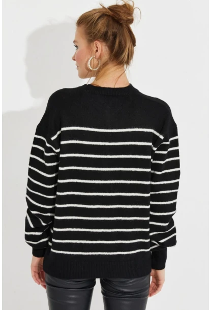 Kadın Siyah Çizgili Triko Kazak SMT219