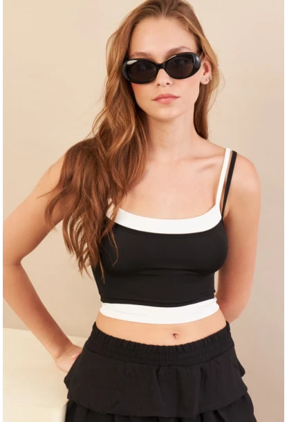 Kadın Siyah Color Block Askılı Crop Bluz AN8082